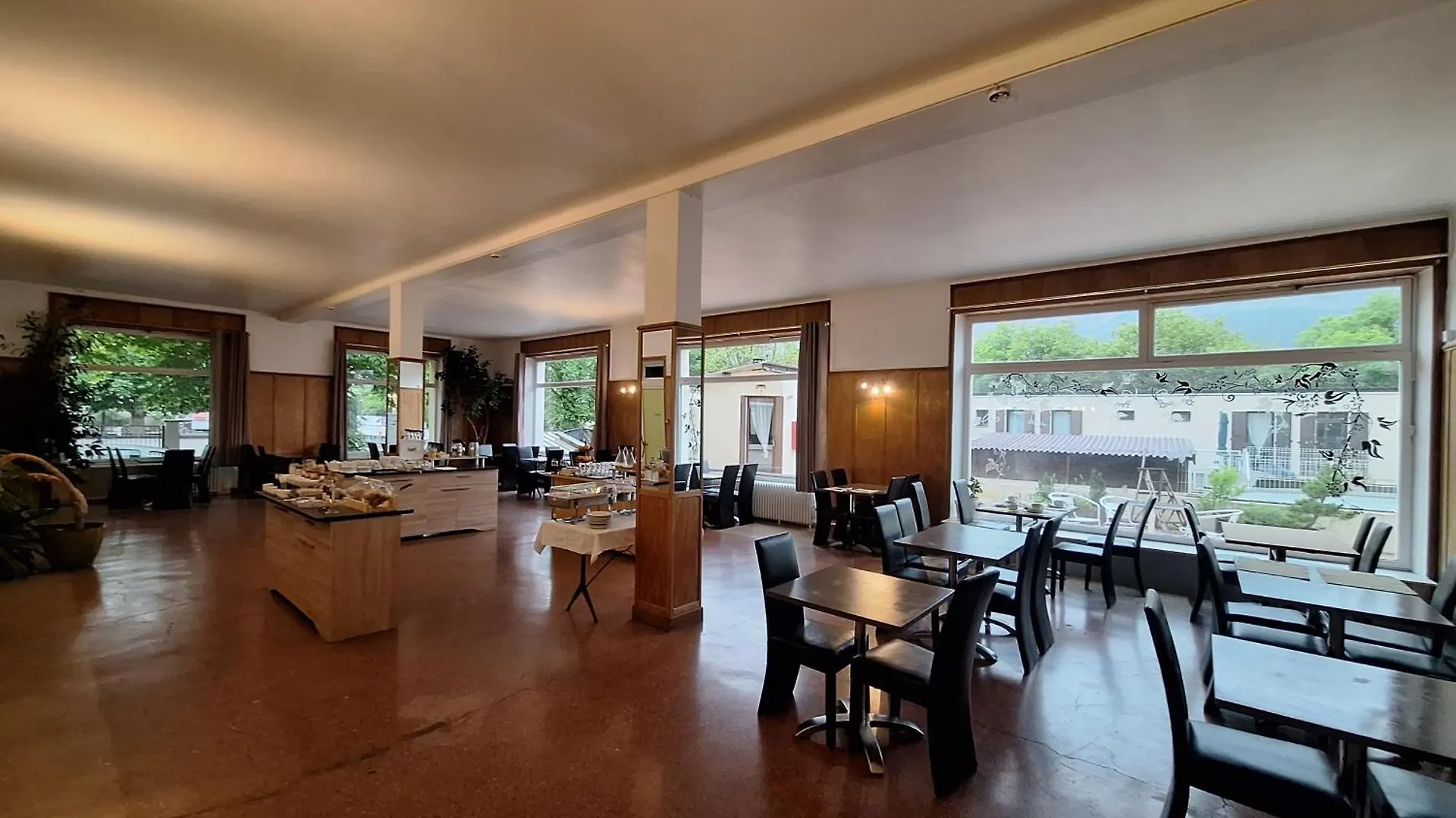 Hotel Le Connetable Saint-Bonnet-en-Champsaur 2*,  France